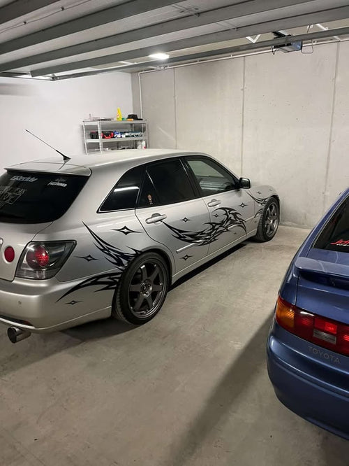 ARROW TRIBAL LIVERY